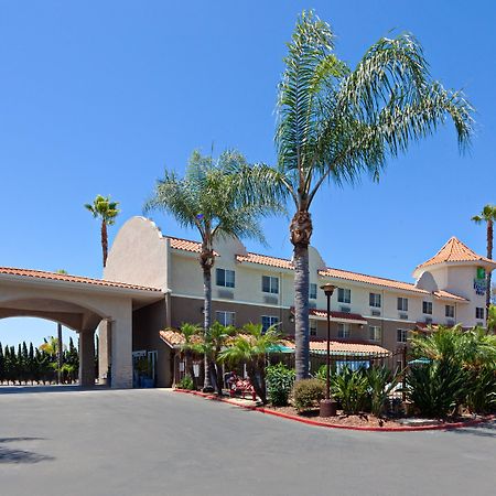 Holiday Inn Express Hotel & Suites San Diego-Escondido By Ihg Eksteriør bilde