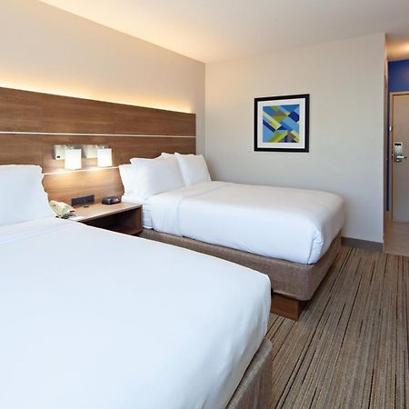 Holiday Inn Express Hotel & Suites San Diego-Escondido By Ihg Eksteriør bilde