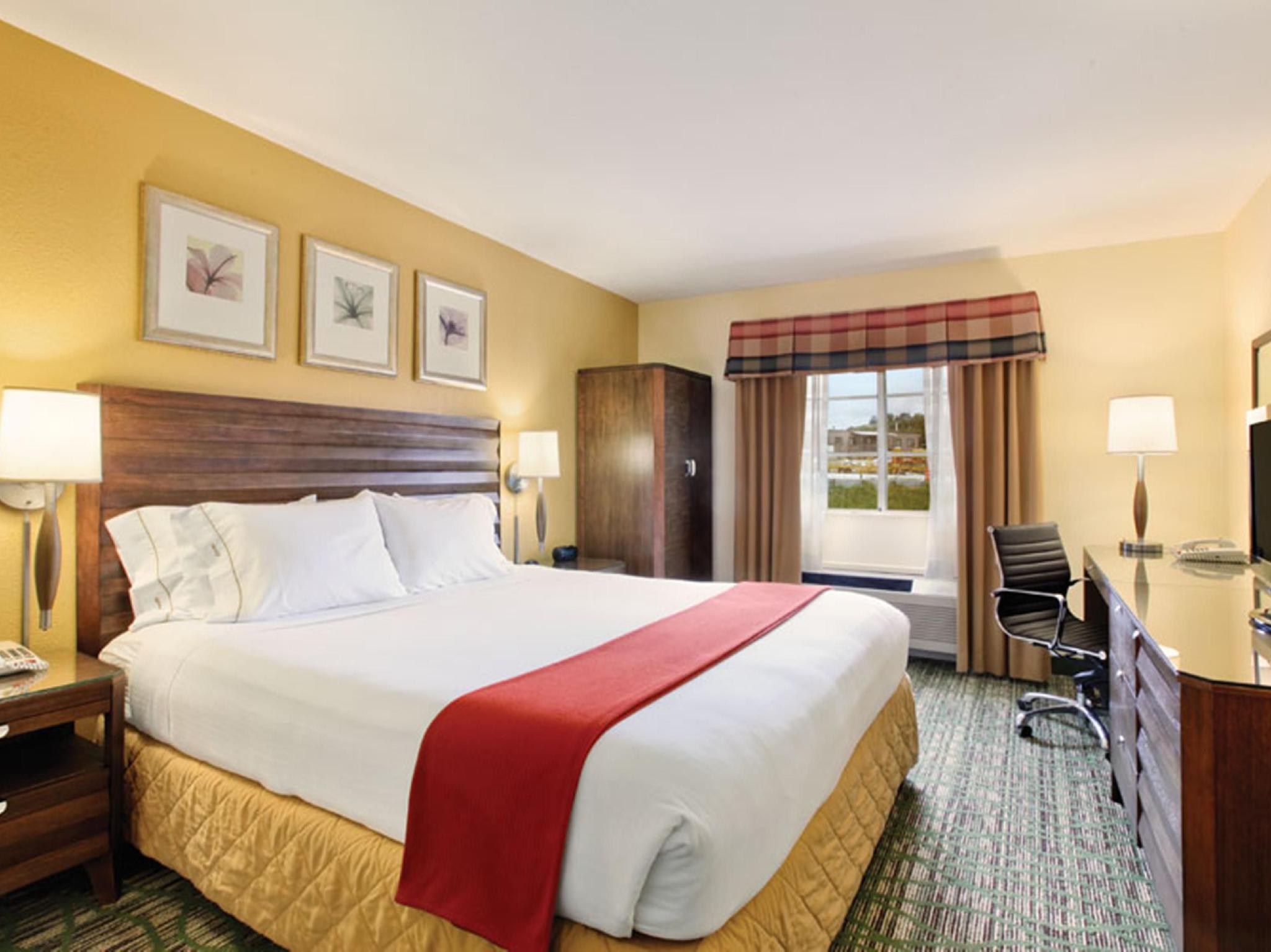 Holiday Inn Express Hotel & Suites San Diego-Escondido By Ihg Eksteriør bilde
