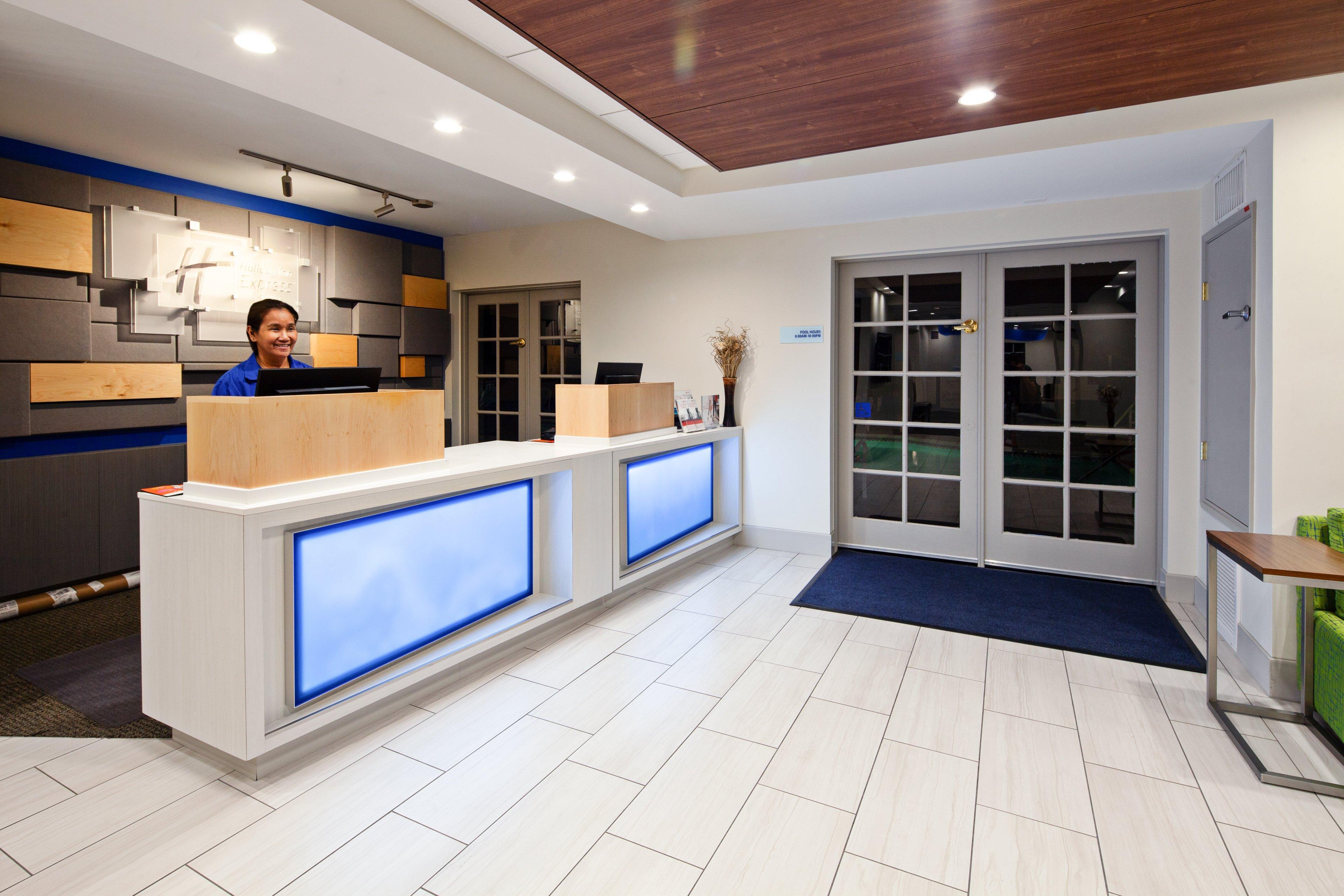 Holiday Inn Express Hotel & Suites San Diego-Escondido By Ihg Eksteriør bilde