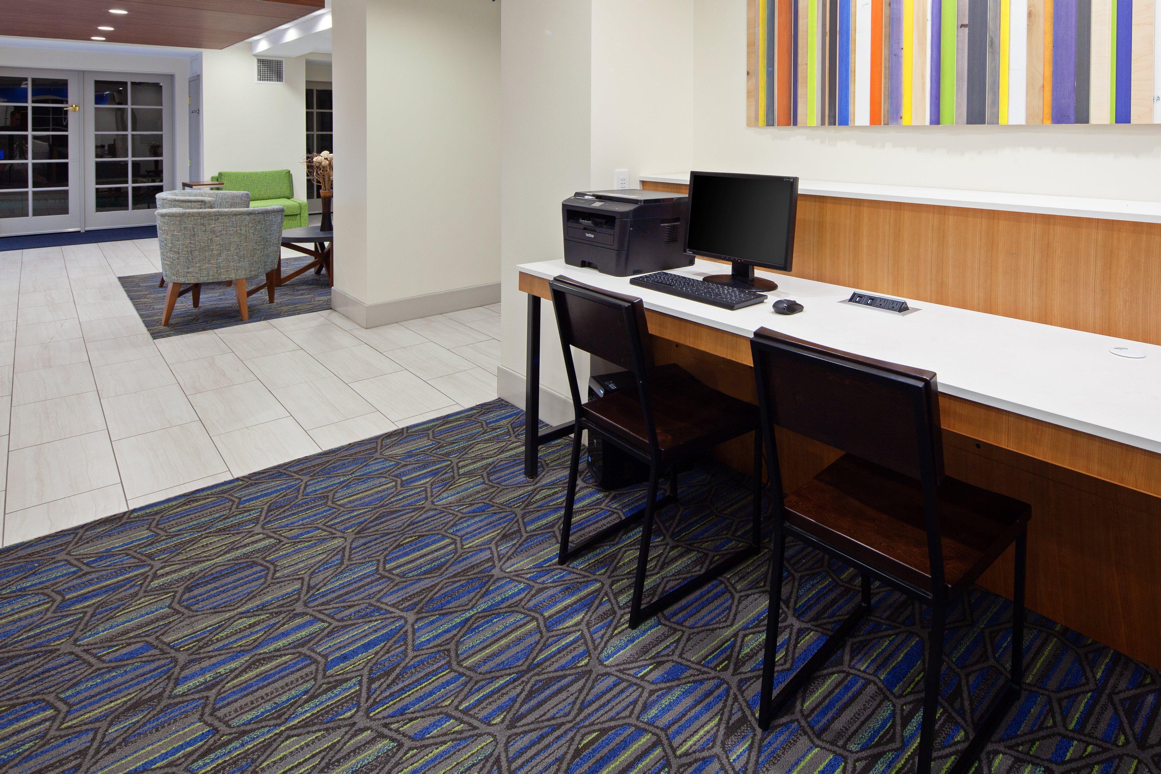Holiday Inn Express Hotel & Suites San Diego-Escondido By Ihg Eksteriør bilde