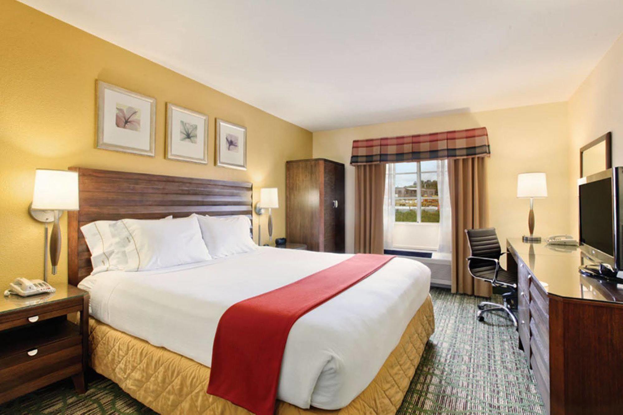 Holiday Inn Express Hotel & Suites San Diego-Escondido By Ihg Eksteriør bilde
